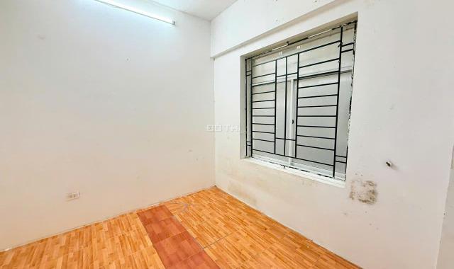 Bán CH tại Chung Cư BTC TW Đảng Đường Hoàng Hoa Thám,Ba Đình, HN diện tích 66m2