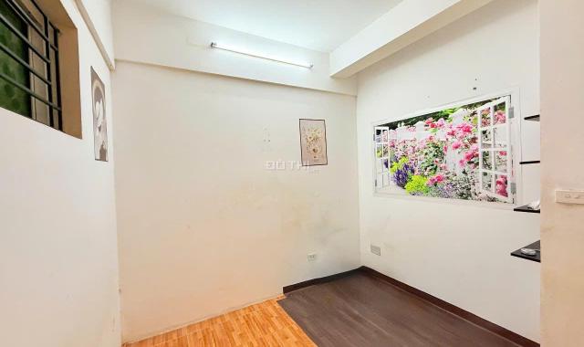 Bán CH tại Chung Cư BTC TW Đảng Đường Hoàng Hoa Thám,Ba Đình, HN diện tích 66m2