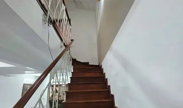 Bán nhà Trung Tâm Nam Từ Liêm, 112m2 4 tầng, mt 5m, ô chờ thang máy- 22 tỷ 5