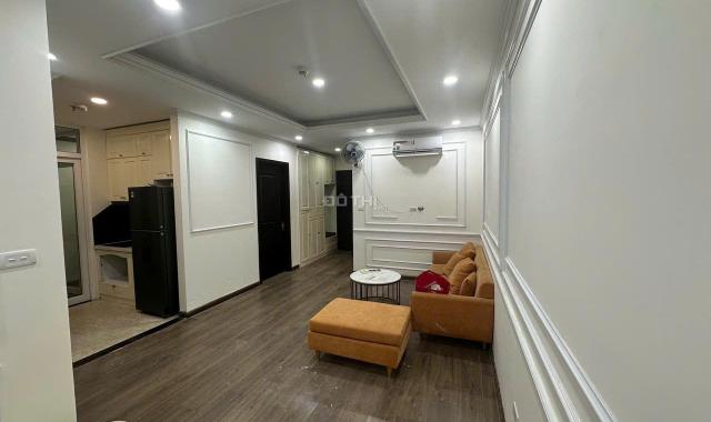 Cho thuê căn hộ cao cấp toà A10 Nam Trung Yên Cầu Giấy