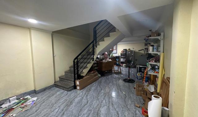 Cho thê nhà riêng Nguyễn Thanh Bình- Tố Hữu, 50 m2 x 4.5 tầng, oto đỗ cửa