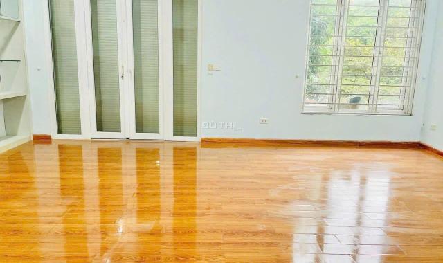Cho thuê biệt thự Mỹ Đình 2 150m2 4 tầng giá 45 triệu/tháng