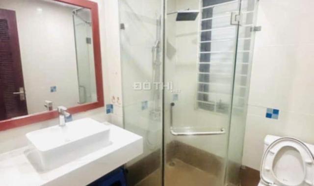 Bán nhà Nguyễn Văn Cừ 35m 5 tầng MT 5m 6,5 tỷ