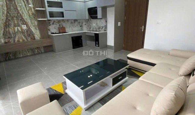 💥💥 NHÀ ĐẸP #HOÀNGNHƯTIẾP - LONG BIÊN -  #THANGMÁY -  NGÕ THÔNG - CHÀO  10,x TỶ 
