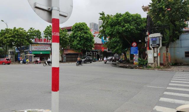 Bán Gấp Nhà Đẹp Mặt Tiền Kinh Doanh, TL70A, Trung Tâm Của Nam Từ Liêm, 44 m2, Giá Cực Hiếm 7,35 Tỷ