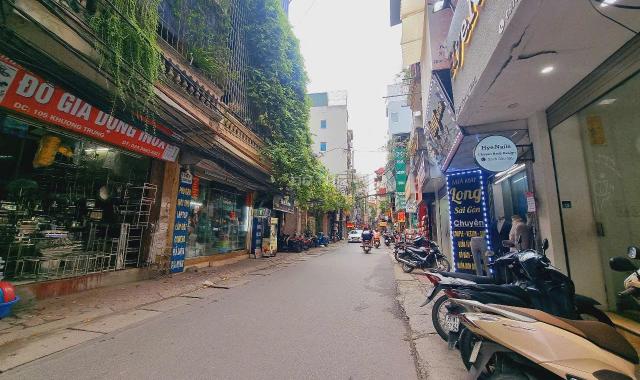 Nhà đẹp lô góc 40m 6T Thang máy Khương Trung Thanh Xuân giá 11 tỷ