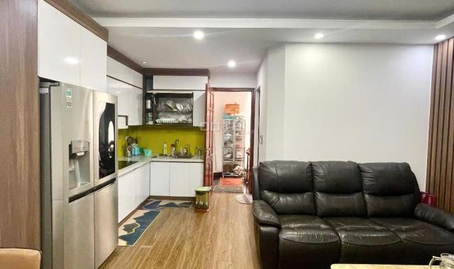 Nhà đẹp lô góc 40m 6T Thang máy Khương Trung Thanh Xuân giá 11 tỷ