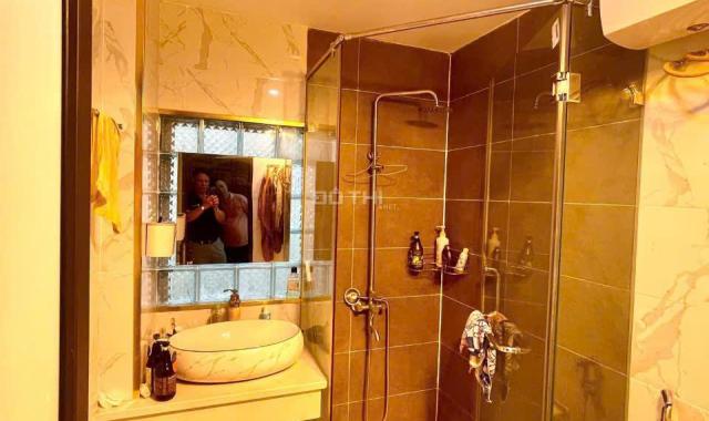 Nhà đẹp lô góc 40m 6T Thang máy Khương Trung Thanh Xuân giá 11 tỷ