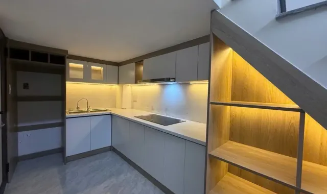 BÁN NHÀ PHỐ NGÕ TÔ TIỀN, ĐỐNG ĐA, NGÕ THÔNG, VÀI BƯỚC RA PHỐ KHÂM THIÊN, 4.28 TỶ