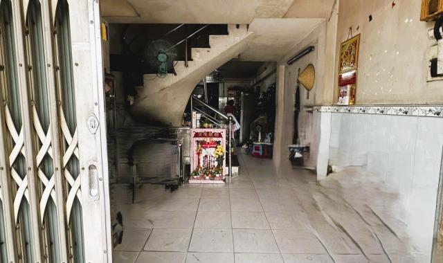 Bán MTĐ kinh doanh vị trí đẹp Bình Thới Quận 11