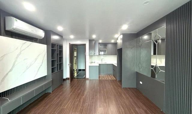 Bán nhà Nguyễn Trãi, Ô Tô tránh, 50m2, 12.5 tỷ