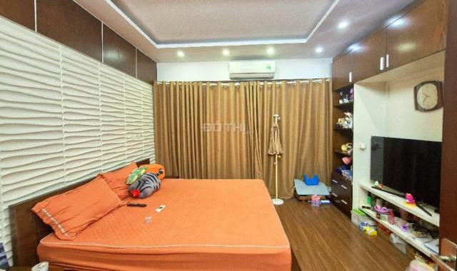 Thái Hà – Ngõ VIP – Ô tô vào nhà – Có ô chờ thang máy – Chỉ 20.6 tỷ