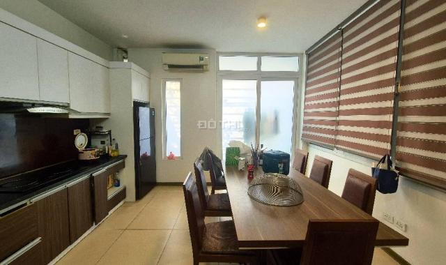 Thái Hà – Ngõ VIP – Ô tô vào nhà – Có ô chờ thang máy – Chỉ 20.6 tỷ