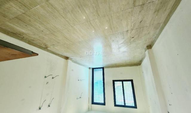 Trần Bình - Nhà 2 mặt thoáng, kinh doanh – Có ô chờ thang máy – Chỉ 20 tỷ