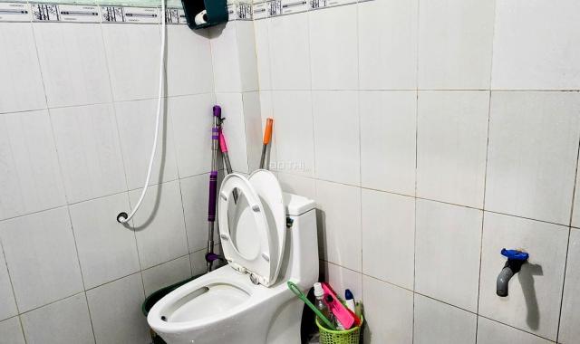 ⚠️B.ÁN 2,999 TỶ - NHÀ SẠCH ĐẸP - Tường Xây 20cm Chắc Chắn - Đường Thông Xe Hơi - Phường Tân Phong