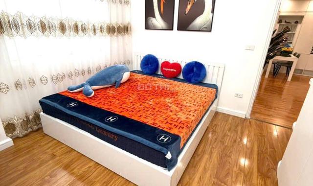 GIẬT MÌNH! Chung Cư Cầu Giấy 75m² - Dọn Vali Ở Ngay, Hộ Khẩu Vàng! 6 TỶ