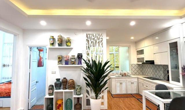 GIẬT MÌNH! Chung Cư Cầu Giấy 75m² - Dọn Vali Ở Ngay, Hộ Khẩu Vàng! 6 TỶ