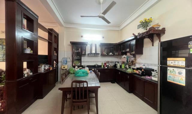 Biệt Thự khu dân cư cao cấp Nam Long, Phường Thạnh Lộc, Quận 12, HCM.