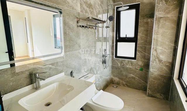 Bán nhà Vũ Xuân Thiều, 6 tầng mới tinh thang máy lung linh, 39,1m2 chỉ 8 tỷ