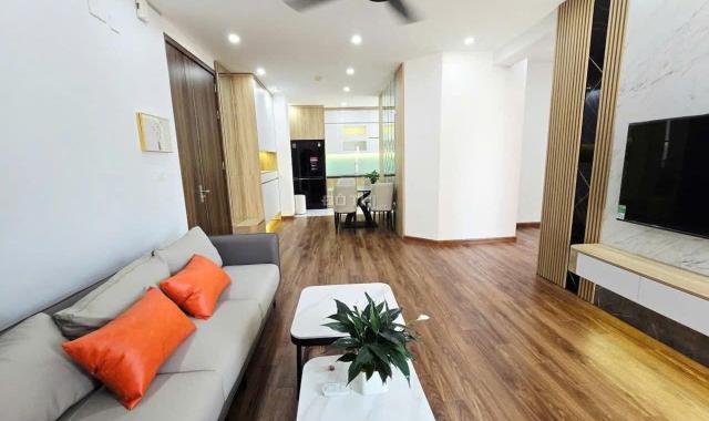 Căn hộ 106m2 3PN full nội thất mặt phố Nguyễn Cơ Thạch KĐT Mỹ ĐÌnh II