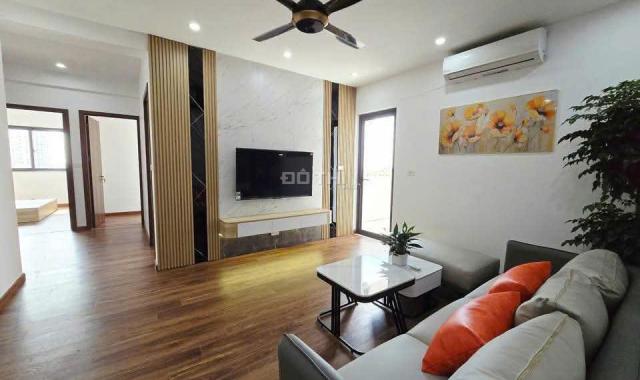 Căn hộ 106m2 3PN full nội thất mặt phố Nguyễn Cơ Thạch KĐT Mỹ ĐÌnh II