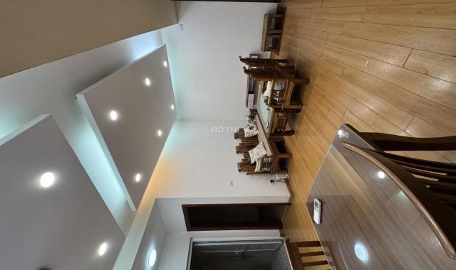 Chính chủ cho thuê căn hộ VP3 Linh Đàm 92,3m² 3PN, 2VS