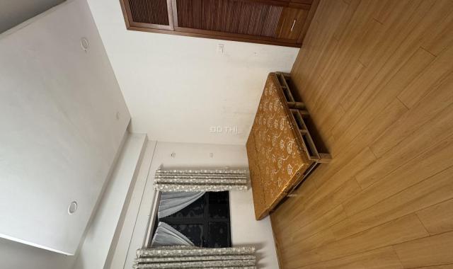 Chính chủ cho thuê căn hộ VP3 Linh Đàm 92,3m² 3PN, 2VS
