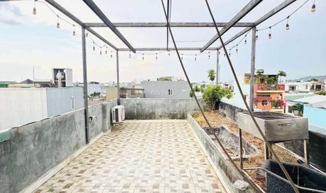 NHÀ 3 TẦNG 3 MÊ ĐẸP LUNG LINH CHỈ HƠN 3 TỶ