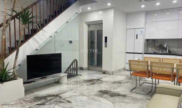 🌹BÁN NHÀ HOA BẰNG- 6 TẦNG-5M MẶT TIỀN- 2 THOÁNG- NHÀ MỚI KÍNH KOONG,THANG MÁY - FULL NỘI THẤT