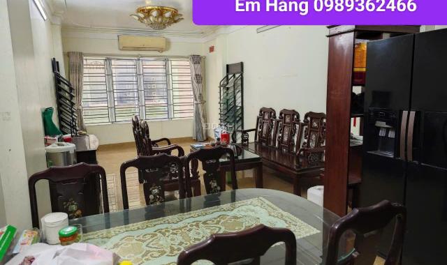 NHÀ HIẾM ĐANG CHO THUÊ - Ô TÔ ĐỖ CỬA TRẦN QUỐC HOÀN - 10M RA PHẠM VĂN ĐỒNG