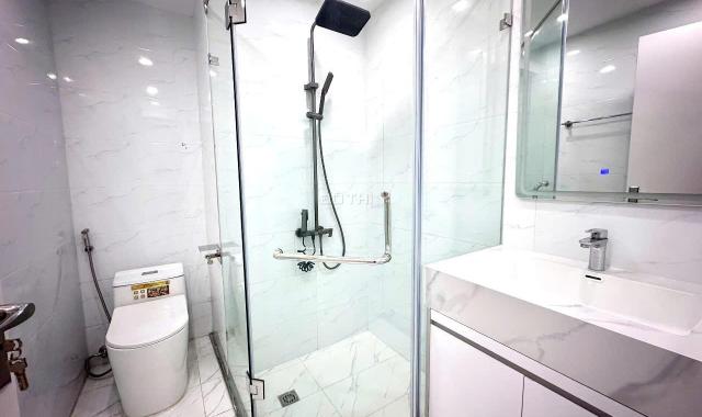 Bán căn hộ chung cư cao cấp khu Mỹ Đình 96m2 3PN giá chỉ 5 tỷ 95