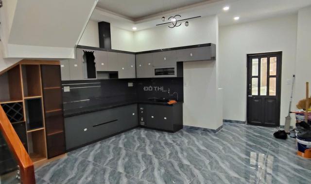 Bán nhà mới 100%- sổ hồng riêng, chính chủ cần bán
