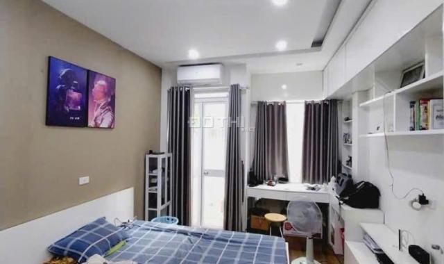 VỚI 7,9 TỶ , SỞ HỮU NGAY CHO MÌNH CĂN NHÀ SIÊU ĐẸP - 30M RA PHỐ - BA GÁC ĐỖ CỬA- LÔ GÓC