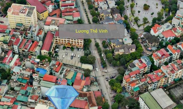 Bán nhà tại phùng khoang oto vào được nhà . Diện tích 102m2