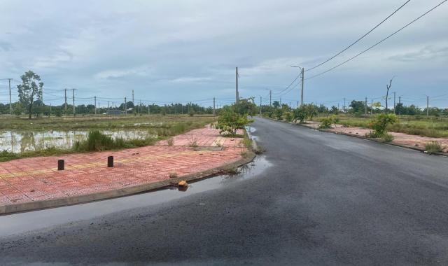 Bán đất nền liền kề, sổ riêng từng lô, vị trí vàng, diện tích 126m2 giá 2140000000 Tỷ