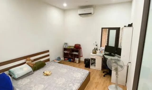 SIÊU PHẨM PHAN TRỌNG TUỆ – 45M² – 4 TẦNG – MẶT TIỀN 3.5M – Ô TÔ ĐỖ CỬA – CHỐT NHANH 6.8 T
