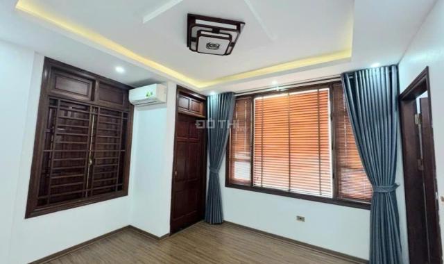 BÁN NHÀ VŨ ĐỨC THẬN LONG BIÊN, KINH DOANH, Ô TÔ VÀO NHÀ, 56M2, GIÁ 9.X TỶ