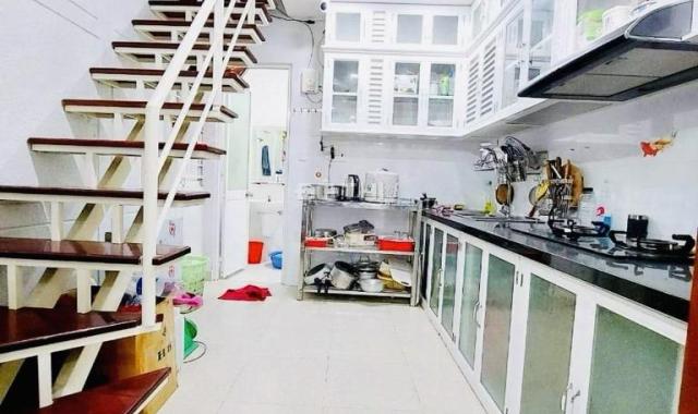 HẺM XE HƠI TỚI NHÀ LÊ VĂN SỸ PHÚ NHUẬN 42M2-3 TẦNG - AN NINH - CHỈ 6 TỶ