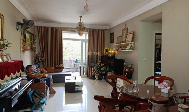 Bán căn hộ toà C6 Trần Hữu Dực Mỹ Đình 133m2 3PN nội thất xịn 6.x tỷ