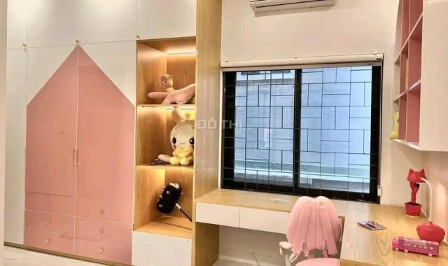 Chính chủ bán nhà phố 3 tầng – 68m² – TT TP. Tân An – SHR – giá chỉ 2 tỷ