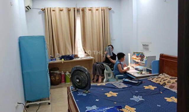Bán nhà 35m2 5 tầng Mỹ Đình cạnh UBND phường Mỹ Đình đang ở rất có lộc