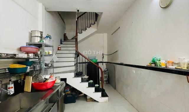 Bán nhà mặt phố Vĩnh Hồ, 14,3 tỷ, 40m2, giá cực chất, Chính chủ