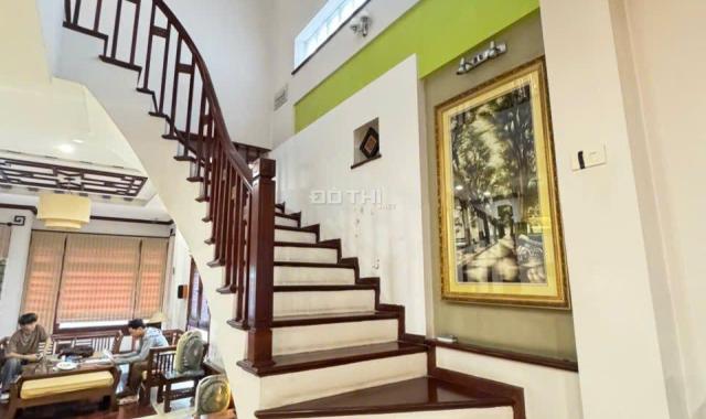 Bán nhà mặt phố Bà Triệu – 74m² x 6 tầng – lô góc – thu nhập 100tr/tháng – chỉ 68 tỷ