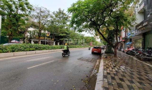 Bán nhà thổ cư mặt đường Lạc Long Quân, sổ đỏ đủ, 2 mặt tiền, sát Lotte diện tích 482.5m2