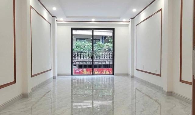 Bán nhà riêng tại Đường Cầu Giấy, Phường Dịch Vọng Hậu, Cầu Giấy, Hà Nội diện tích 43m2 giá 12 Tỷ