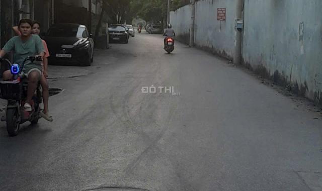 Bán gấp đất thổ cư, sổ đỏ chính chủ (1 chủ) tại Nhuệ Giang, Tây Mỗ, Nam Từ Liêm, Hà Nội