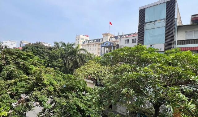 Bán nhà mặt phố Nguyễn Du, HBT - Diện tích 54m2, kinh doanh sầm uất, LH 0945255902