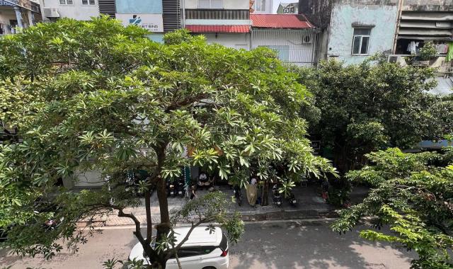 Bán nhà mặt phố Nguyễn Du, HBT - Diện tích 54m2, kinh doanh sầm uất, LH 0945255902