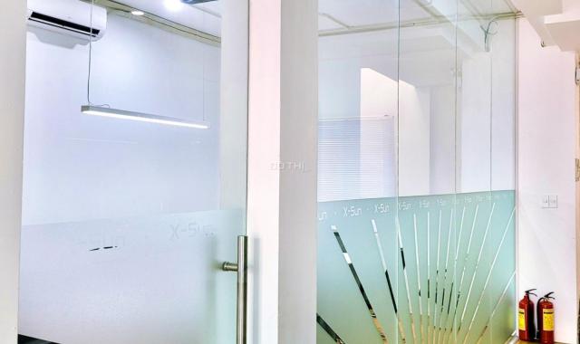 CHUYỂN NHƯỢNG NHÀ NGUYÊN CĂN – VỊ TRÍ TRUNG TÂM (Q1 CŨ)