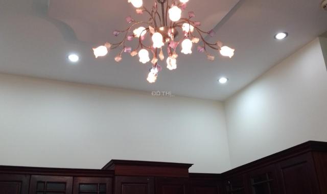 Cho Thuê Nhà Nguyên Căn 3 Tầng + Sân Thượng, Đường Nguyễn Tuyển, Hẻm Ô Tô, Khu Văn Hóa Dân Trí Cao